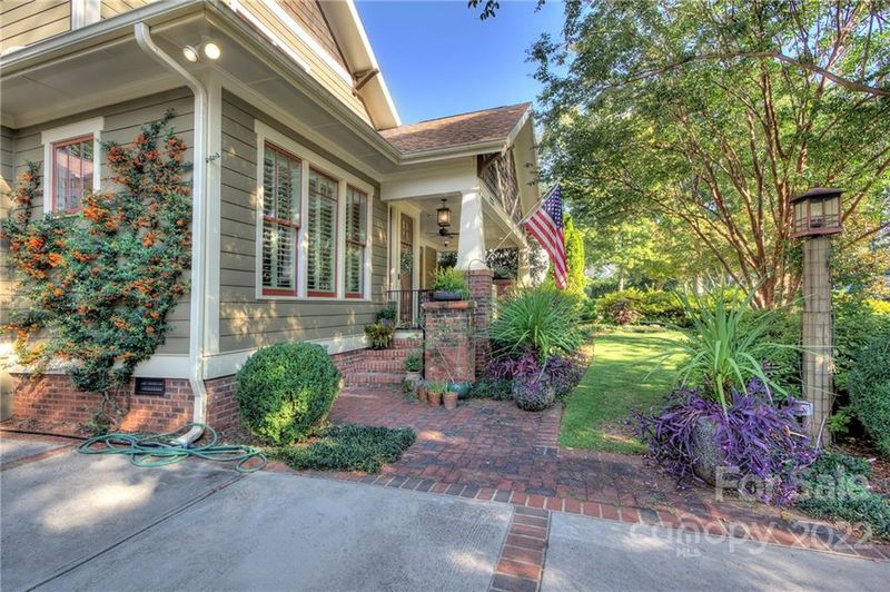 2224 Springdale Ave, Charlotte, NC 28203