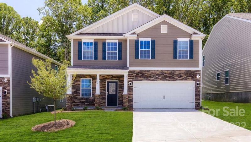 2018 Greenbrook Trl, Dallas, NC 28034