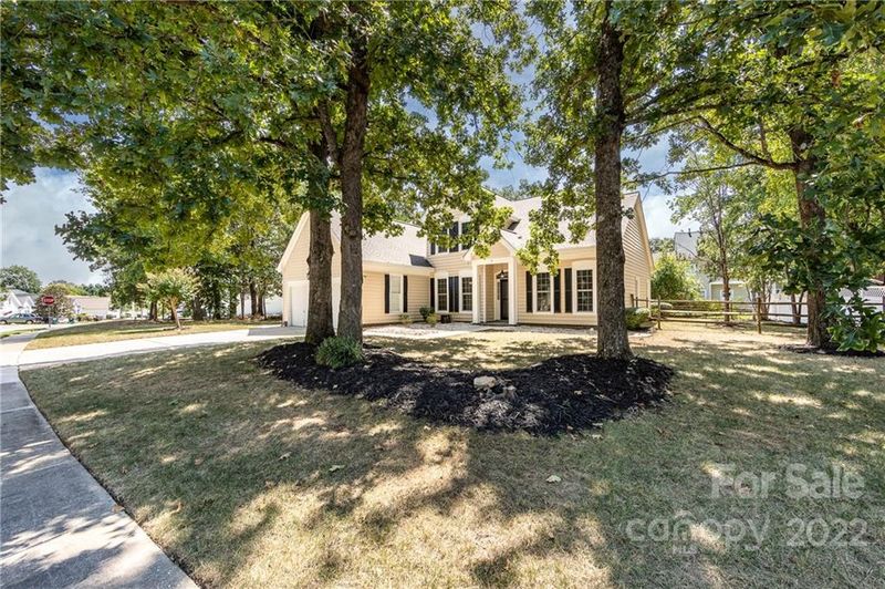 6612 Mimosa St, Indian Trail, NC 28079