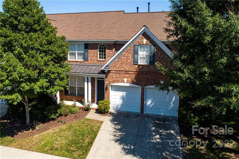 615 Chorale Ct, Charlotte, NC 28270
