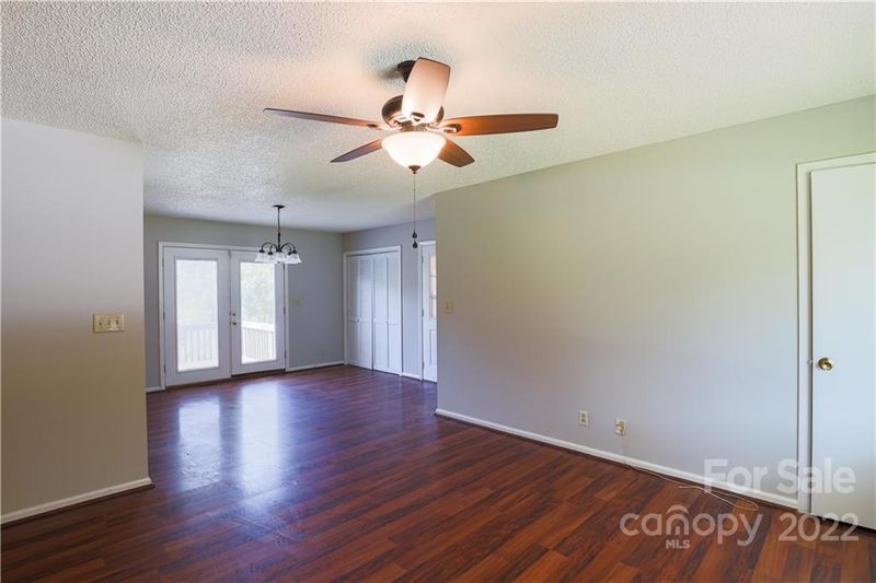 616 Mountain St, Cherryville, NC 28021
