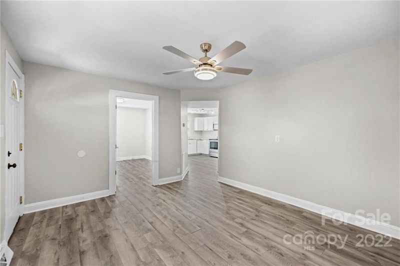 109 2nd St, Mount Holly, NC 28120