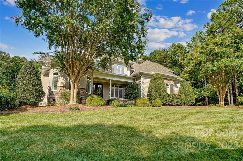 111 Brownstone Dr, Mooresville, NC 28117