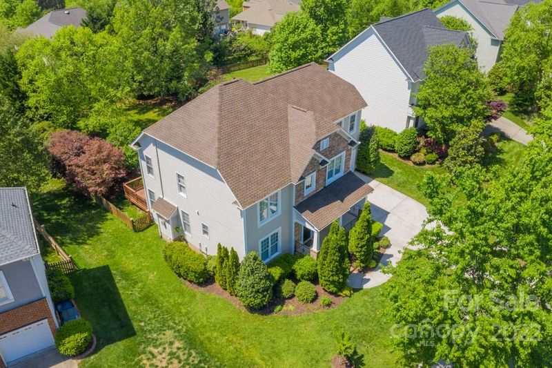 10107 Edgecliff Rd, Huntersville, NC 28078