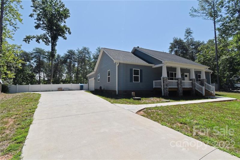 7875 Bankhead Rd, Denver, NC 28037