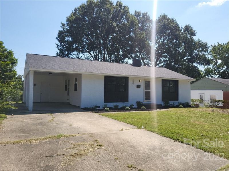3001 Botany St, Charlotte, NC 28216