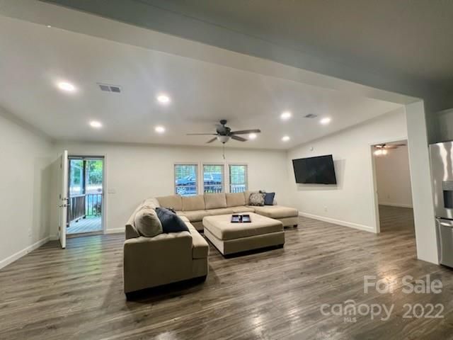2810 Country Home Rd, Concord, NC 28025