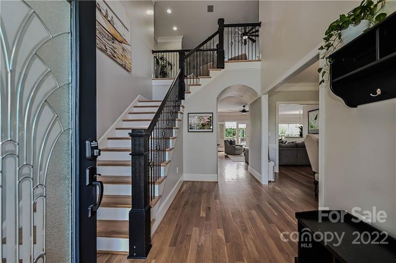 107 Cedar Woods Dr, Mooresville, NC 28117