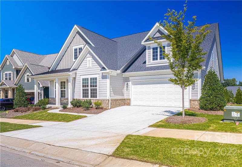 8013 Creek Park Dr, Denver, NC 28037