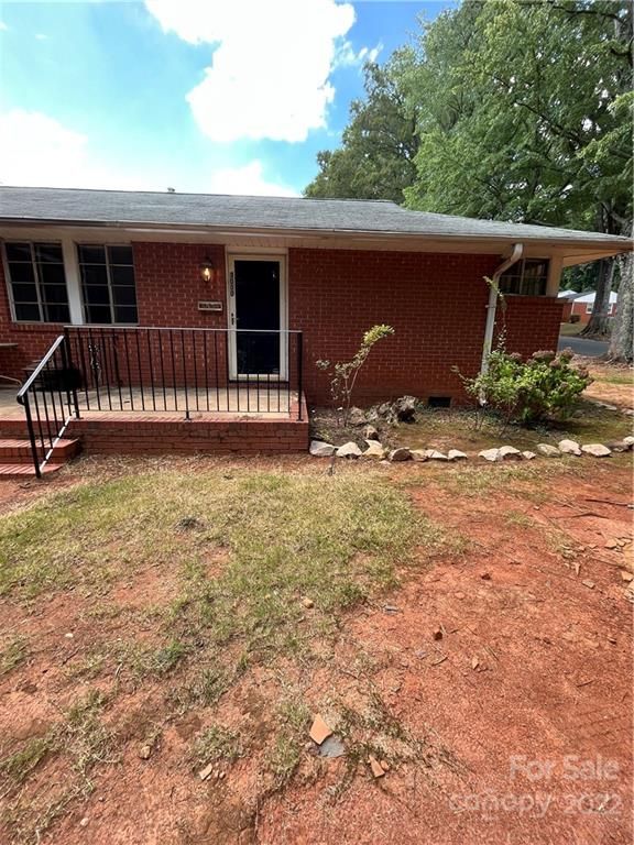 3000 Minnesota Rd, Charlotte, NC 28208