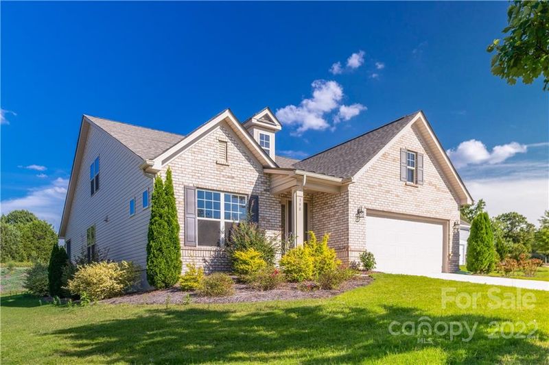 398 Hunton Forest Dr NW, Concord, NC 28027