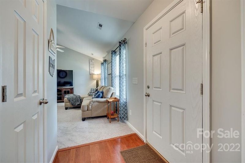 547 Pennyfields Ln, Clover, SC 29710