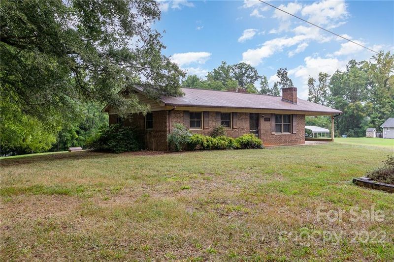 2450 Mount Pleasant Rd S, Mount Pleasant, NC 28124