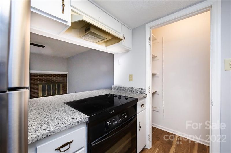 2507 Kilborne Dr #E, Charlotte, NC 28205