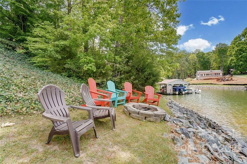 116 Mcnaron Ln, Mooresville, NC 28117