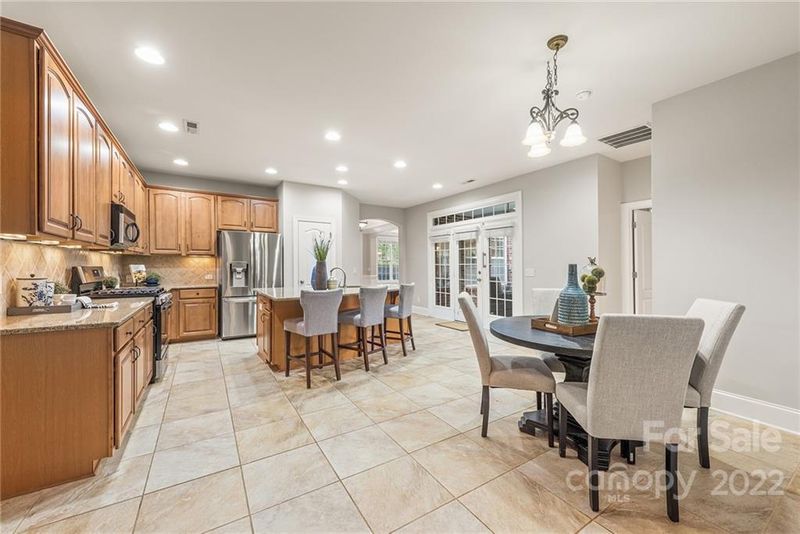 10836 Round Rock Rd, Charlotte, NC 28277