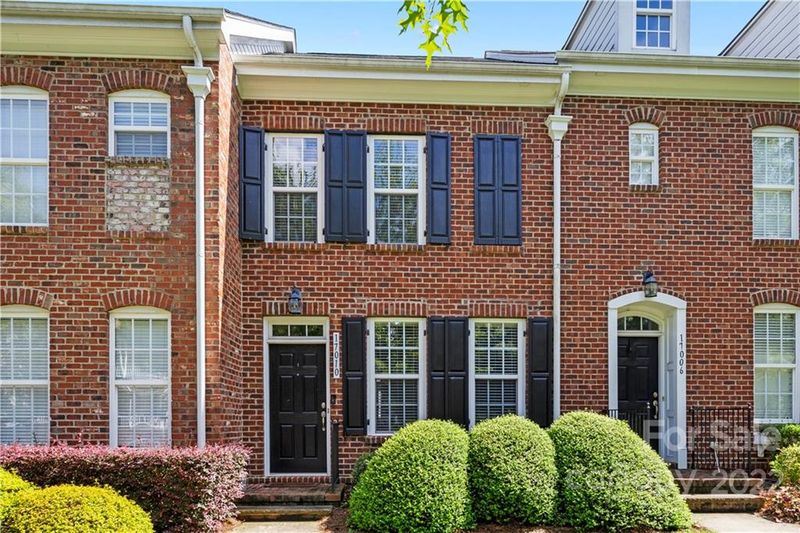 17010 Summers Walk Blvd, Davidson, NC 28036