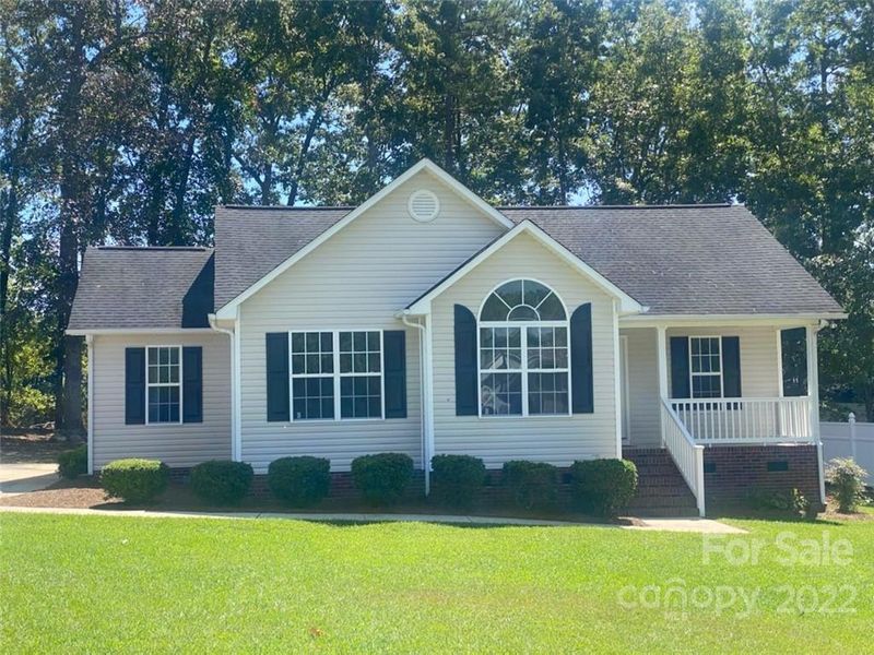 2054 Hunters Ridge Rd, Lancaster, SC 29720