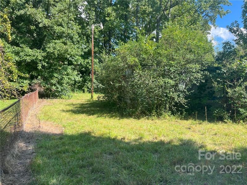 8016 Dow Rd, Charlotte, NC 28269