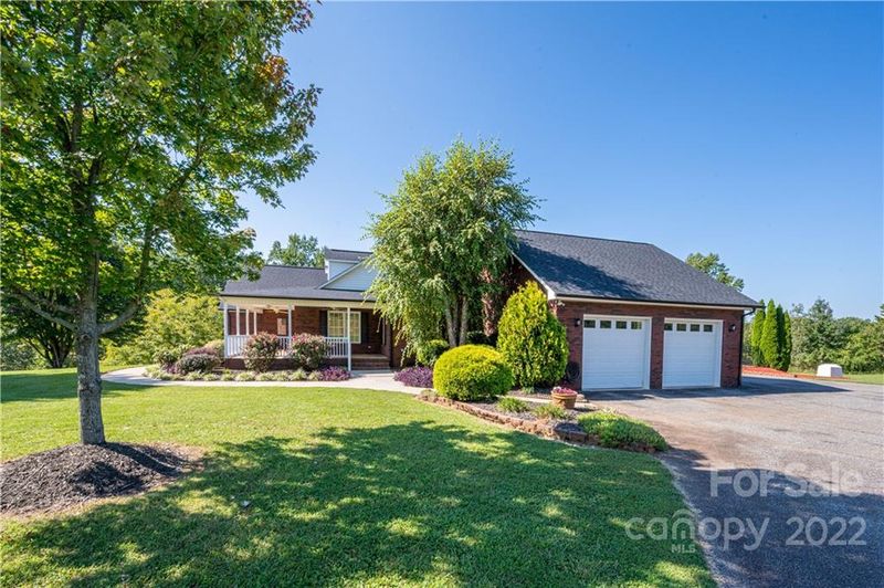 4167 Fishermans Ln, Maiden, NC 28650