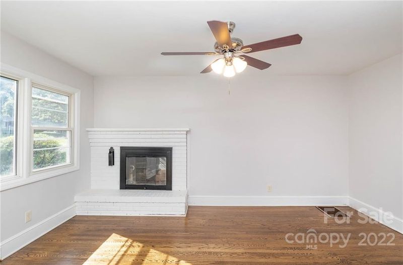 5545 Murrayhill Rd, Charlotte, NC 28210