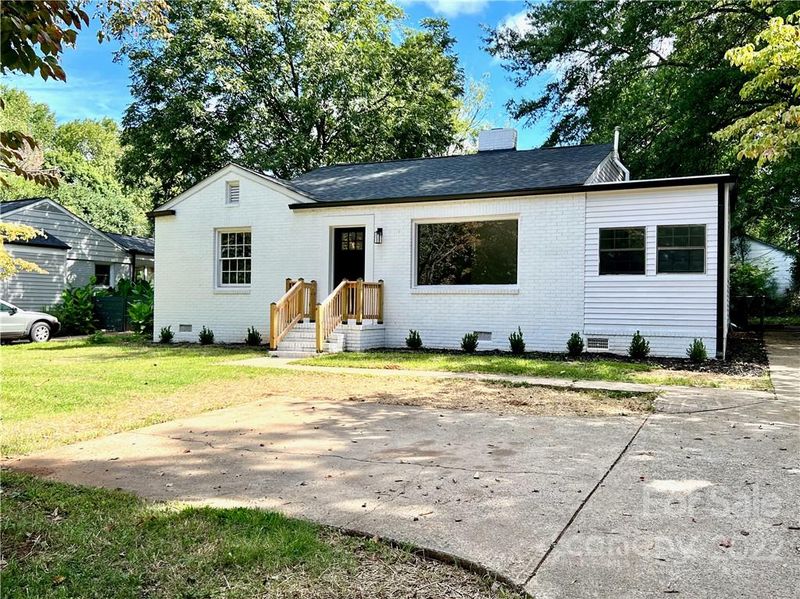 2339 Ashley Rd, Charlotte, NC 28208