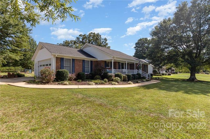 302 Fox Fire Rn, Gastonia, NC 28052