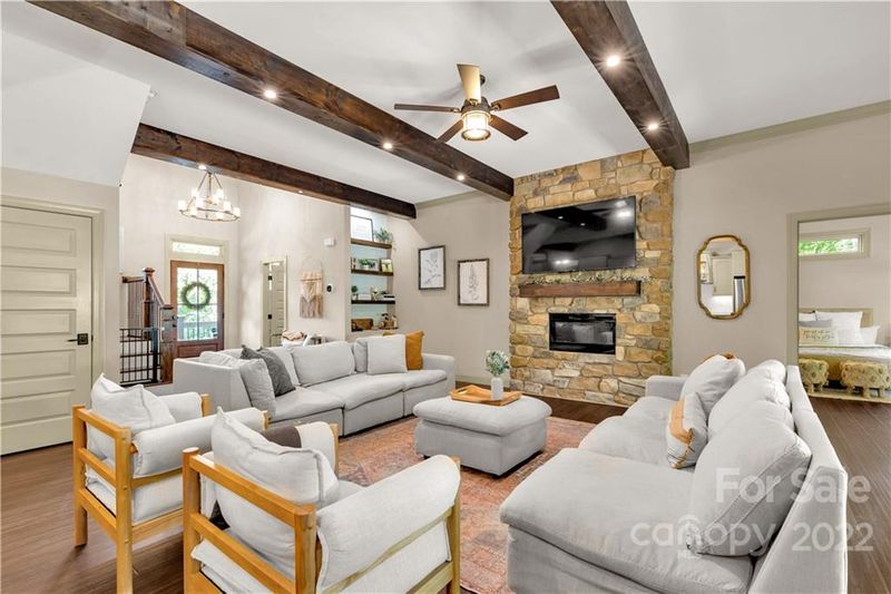 16154 Tana Tea Cir, Tega Cay, SC 29708