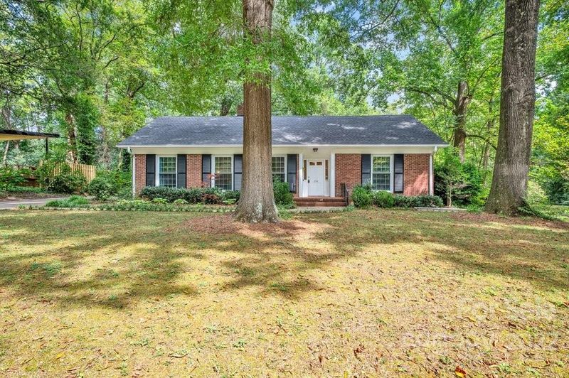 2518 Jeff St, Charlotte, NC 28205