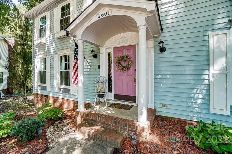2601 Willowdale Ln, Matthews, NC 28105