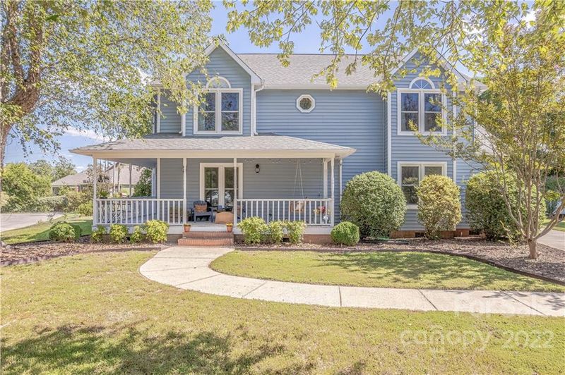 8923 Cherrys Ford Ct, Harrisburg, NC 28075