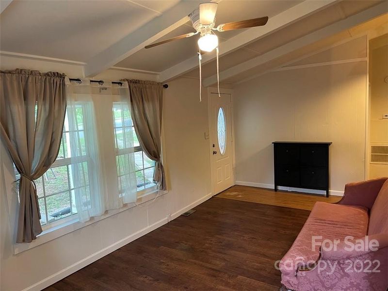 1350 Cheshire Ave, Charlotte, NC 28208