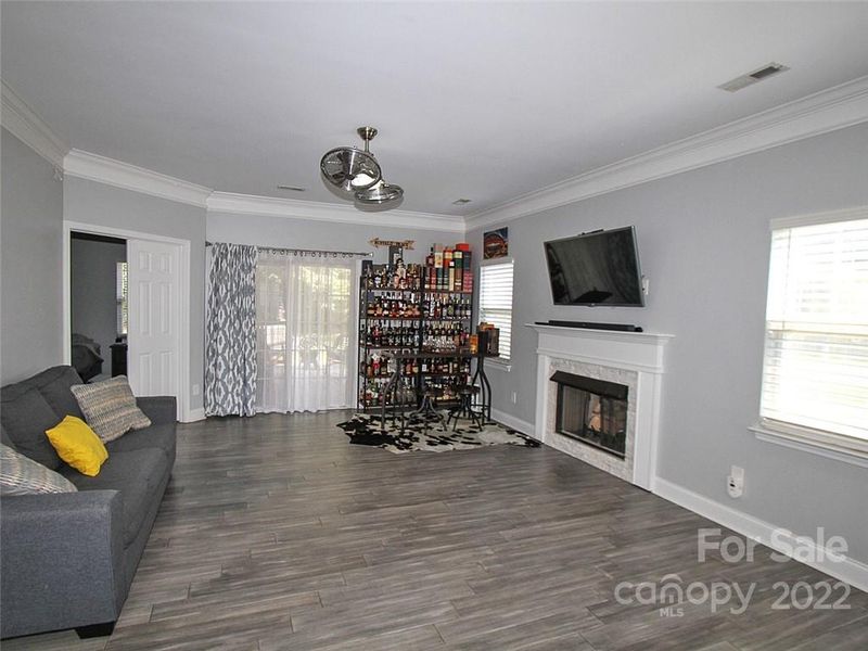 9629 Callison Ct, Charlotte, NC 28215