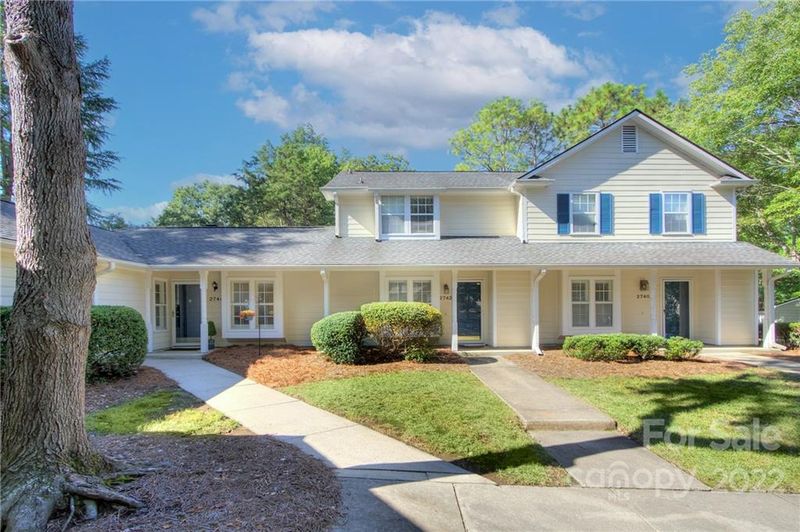 2744 Tiergarten Ln, Charlotte, NC 28210