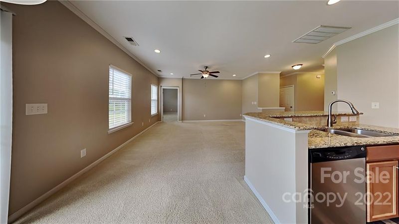 2525 Post Oak Ln, Gastonia, NC 28056