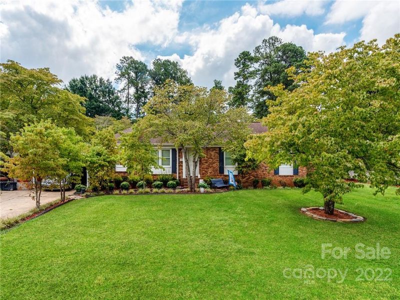 2501 Jacobs Rd, Gastonia, NC 28054