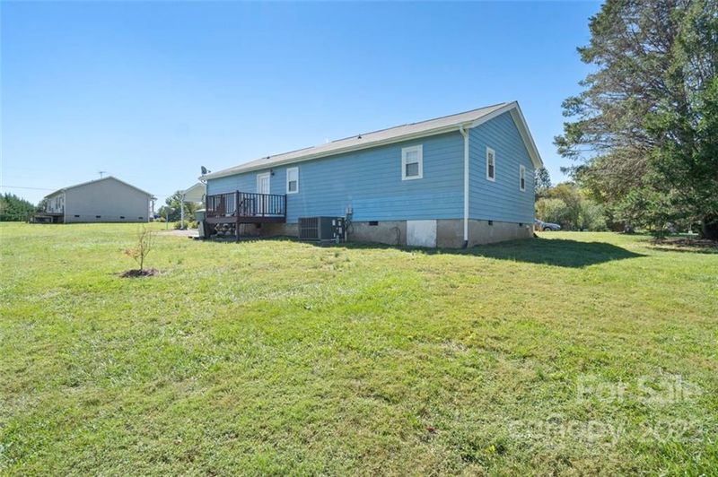 110 Haystack Ln, Olin, NC 28660