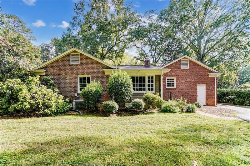 3813 Kitley Pl, Charlotte, NC 28210