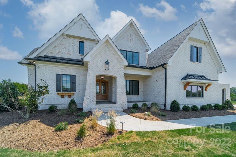 4818 Rockview Ct, Charlotte, NC 28226