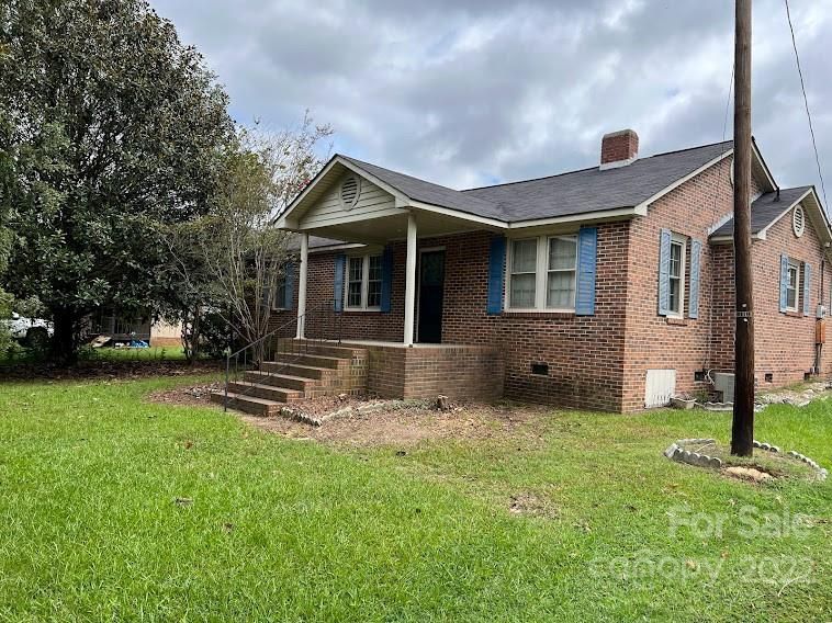 2583 S Lynwood Dr S, Lancaster, SC 29720