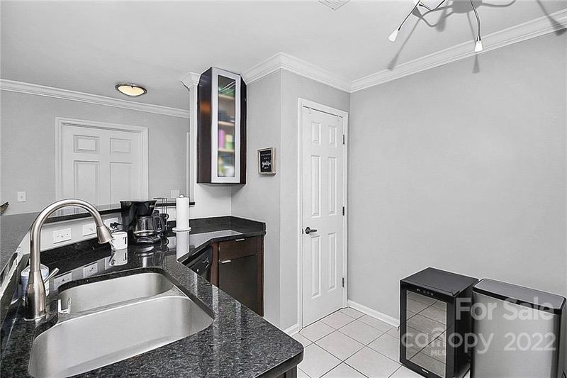 513 Graham St #1D, Charlotte, NC 28202