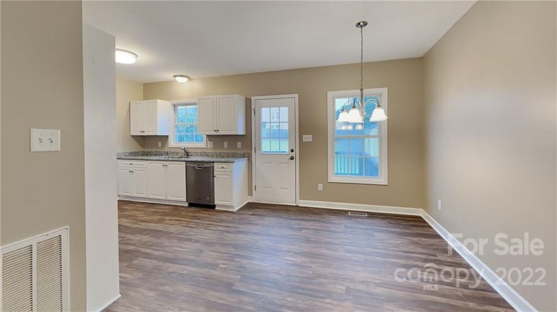 781 Chipmeadow Ln, York, SC 29745