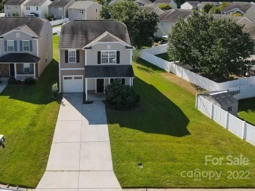 918 Willow Wind Dr, Gastonia, NC 28054