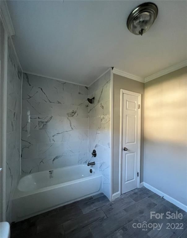 3878 Setzer St, Claremont, NC 28610