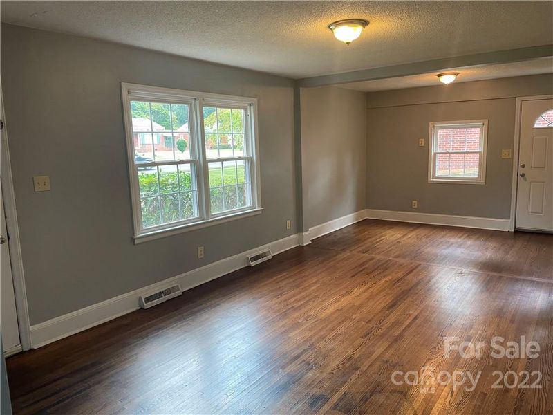 2234 Ashley Rd, Charlotte, NC 28208
