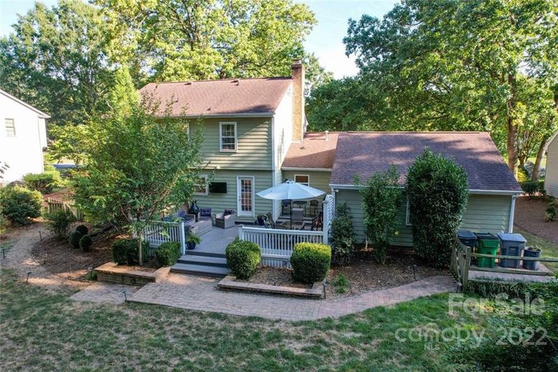 3000 Willowbrae Rd, Charlotte, NC 28226