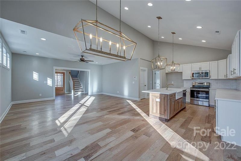 960 Armstrong Rd, Belmont, NC 28012