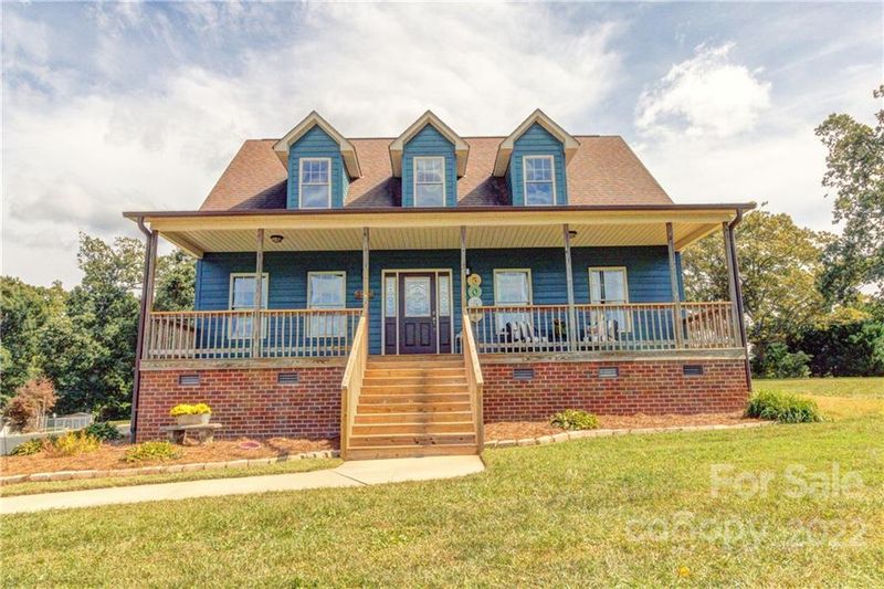 5052 Dobbins Rd, Crouse, NC 28033