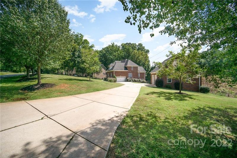 125 Streamside Pl, Mooresville, NC 28115