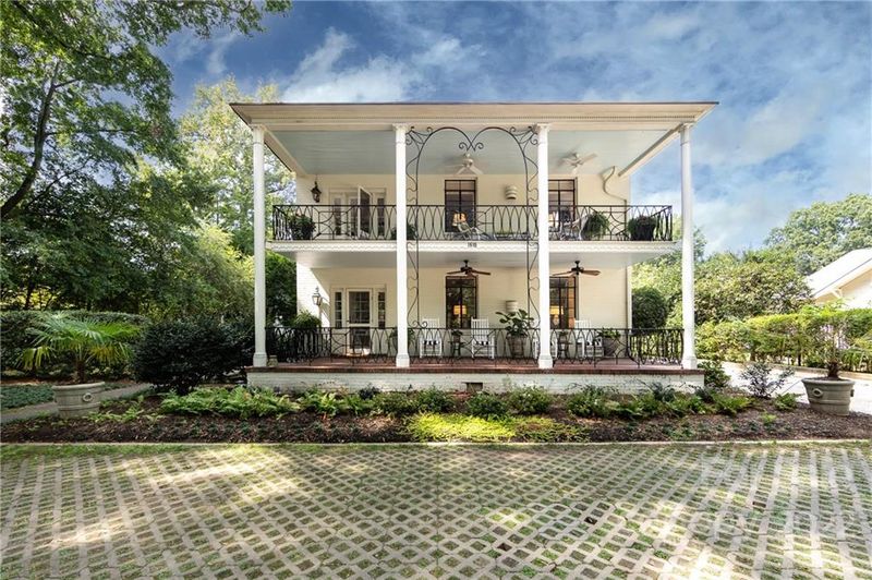 1610 Queens Rd, Charlotte, NC 28207
